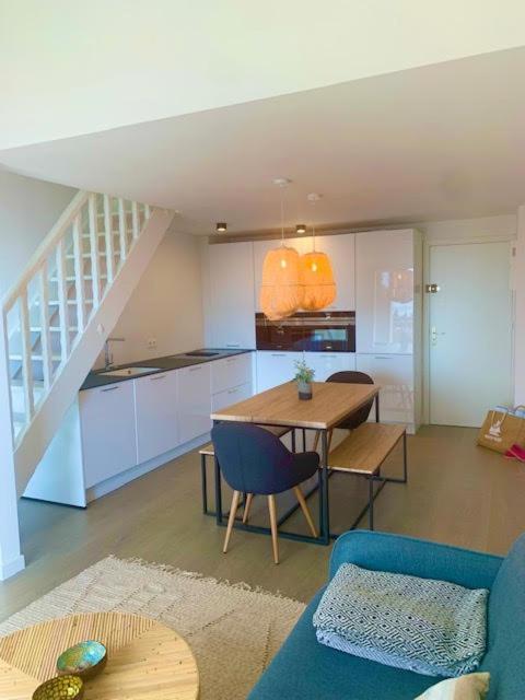 La Belle Vue-Charming Duplex Apartment With Sea View, 50 Meters From Beach And Private Parking Сен-Рафаэль Экстерьер фото